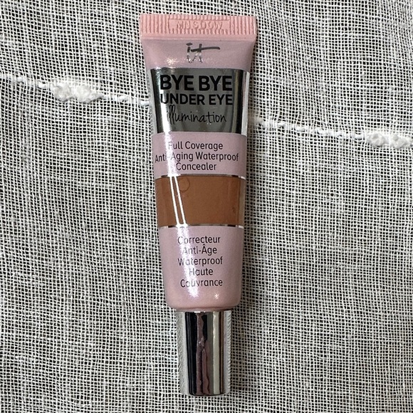 IT Cosmetics Bye Bye Under Eye Illumination Concealer Medium Brown 42.5 Warm Dee - Picture 1 of 4